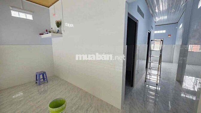 cho thuê nhà thích hợp vừa ở vừa làm kho chứa hàng