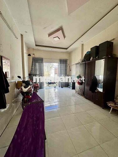 NHÀ DIỆN TÍCH LỚN GIÁ RẺ 4X16 NGAY SÁT MẶT TIỀN ĐƯỜNG LÊ LỢI HÓC MÔN