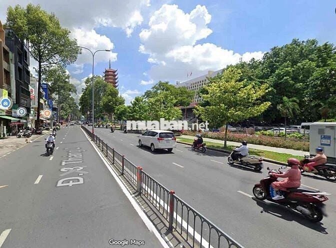 ✨ Cơ hội vàng cho kinh doanh – Nhà mặt tiền ngay trung tâm, vị trí đắc