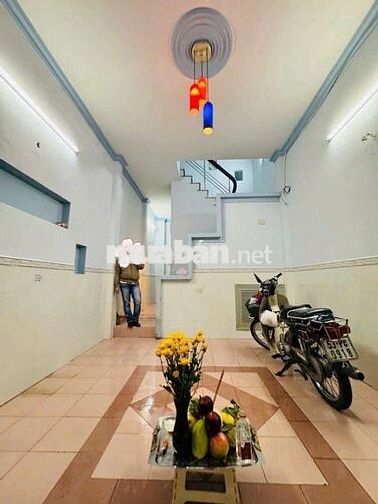Cho thuê nhà nguyên căn.Đường Nhiêu Tứ.Phường 7.Quận Phú Nhuận