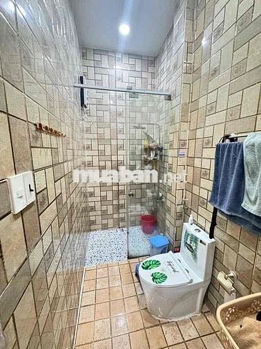 BÁN NHÀ - MẶT TIỀN ĐƯỜNG ĐHT41, P ĐHT ,QUẬN 12 Vị trí nằm