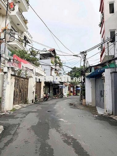 GẦN PHẠM VĂN ĐỒNG-BÌNH THẠNH,36M2,SÁT MẶT TIỀN,CHỈ HƠN 5T