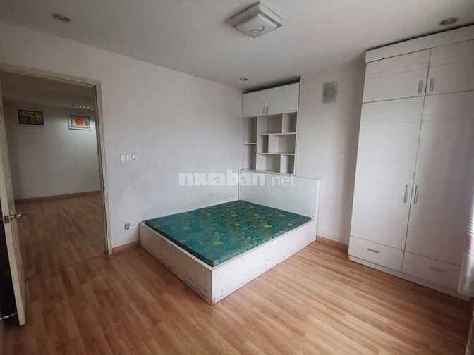 Chung cư  Phú NHuận, P9, Phú Nhuận: Căn 2p ngủ,có NT, 12tr/th
