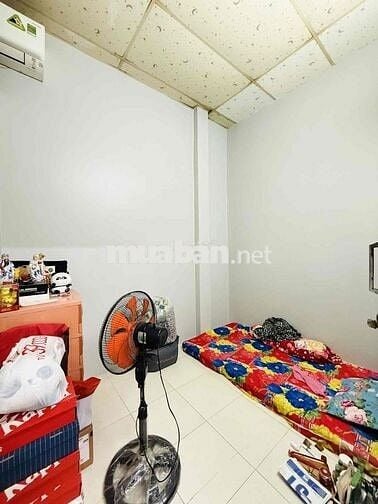 GIÁP QUẬN 11 - 48m2 (4x12) - TÔ HIỆU - HẺM XE HƠI - 2 TẦNG,4PN - 5,5T