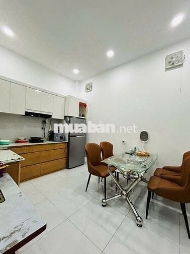 P.V.TRỊ P.5 - ĐỐI DIỆN EMART!! HXH 1 TRỤC - 4 TẦNG MỚI CỨNG- 8,9 TỶ TL