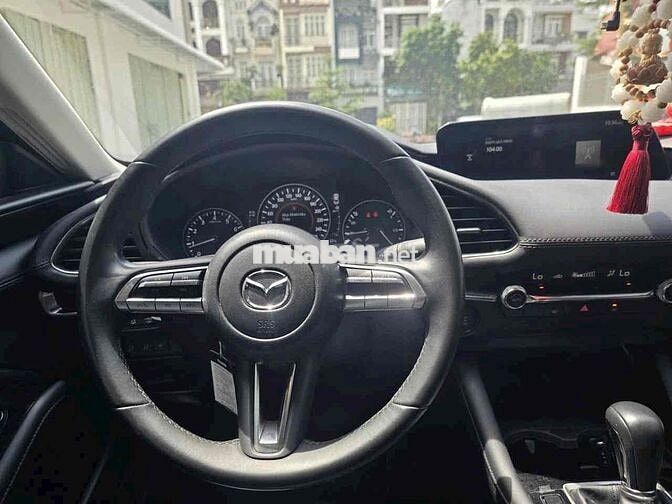 Mazda 3 1.5L Luxury 2025 - 52000km