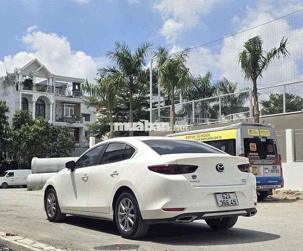 Mazda 3 1.5L Luxury 2025 - 52000km