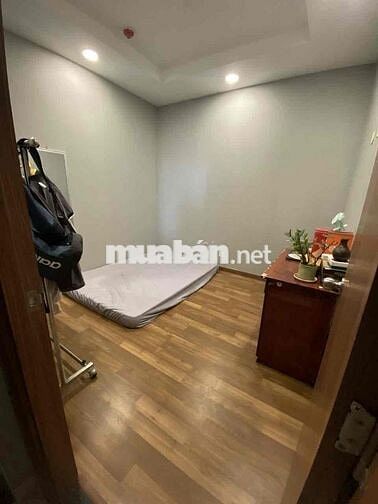 bán nhanh căn hộ 2PN,1WC, Nội Thất Cơ Bản, View Q1, Sổ Hồng