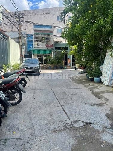 CÔ TÔI CẦN BÁN GẤP DÃY TRỌ 10 PHÒNG-GIÁ 1TỶ800 - DOANH THU 300TR/NĂM 