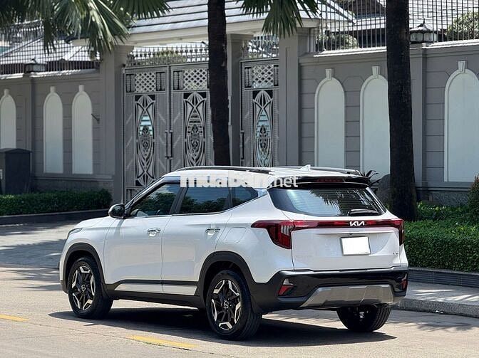 Kia Seltos 1.5 Premium 2024 Form mới-6000km