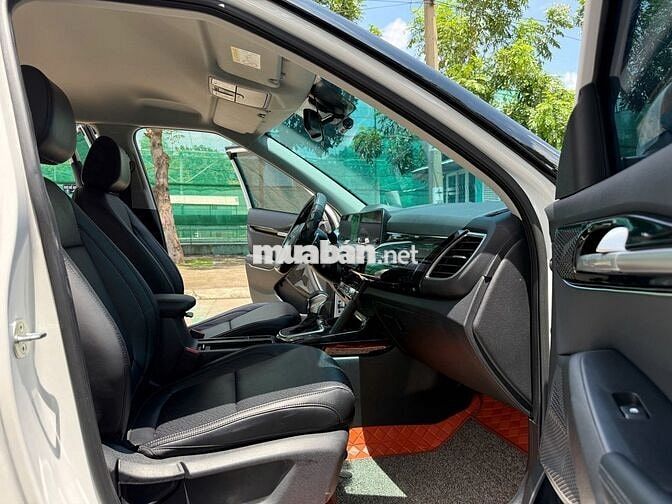 Kia Seltos 1.5 Premium 2024 Form mới-6000km