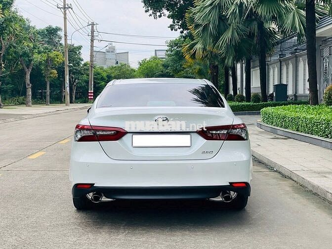 Toyota Camry 2.5Q 2021 -66000km