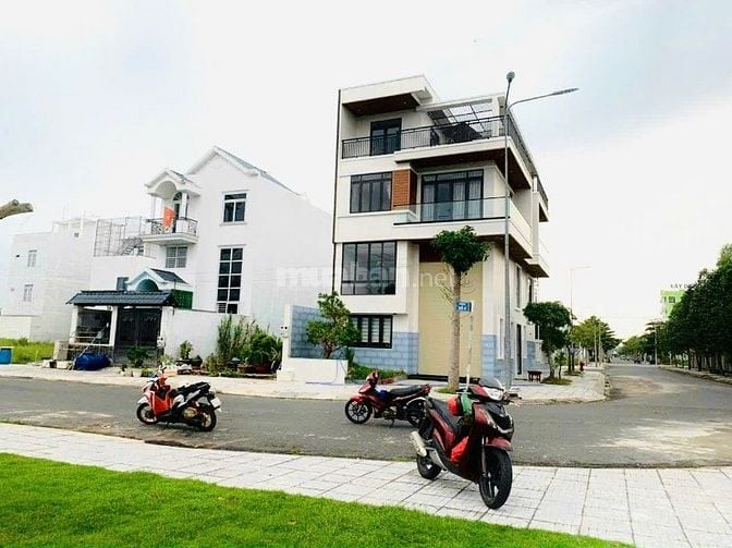 Chính Chủ Cần Tiền Bán Gấp Nền Đất 80m2 Giá Rẻ Nhất Khu Vực