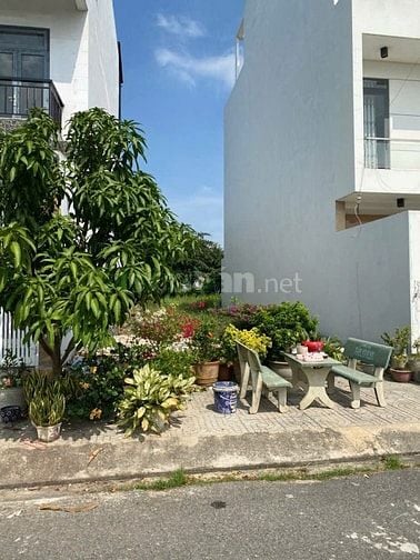 Chính Chủ Cần Tiền Bán Gấp Nền Đất 80m2 Giá Rẻ Nhất Khu Vực