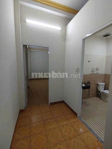 Cho thuê nhà mặt tiền Âu Cơ, P.T.S.Nhì, Q.TP giá 30tr