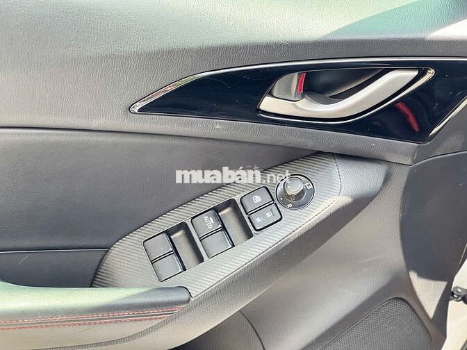 Mazda 3 1.5 AT Hatchback 2015 - 48000km