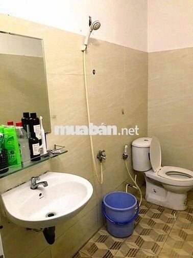 Cho thuê nhà riêng ngay gần cầu Sắt Gò Vấp, tại 388 Vườn Lài, Quận 12