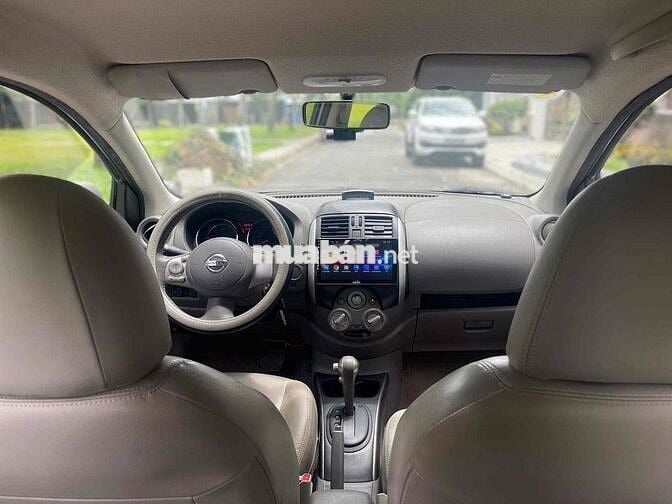 Nissan Sunny 2017 XV - 52000 km giá bình dân