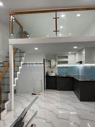 Nhà âu cơ Tân Bình-dt 25m2-2pn-10m ra hẻm xe hơi
