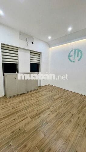 Chính chủ cho thuê mặt bằng kinh doanh tại Nguyễn Thị Định,