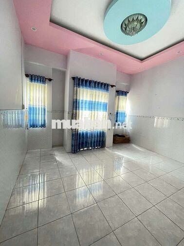 Nhà 4pn có nội thất KDC Hoàng Quân (thuận tiện ở và kinh doanh)