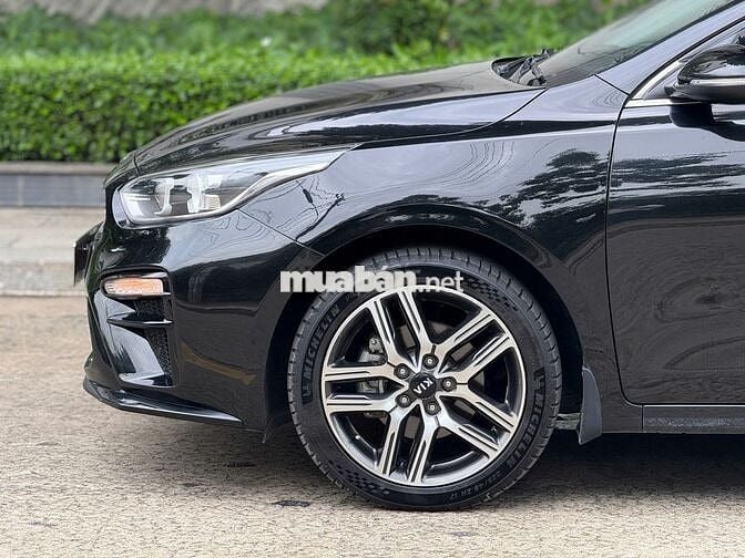Kia Cerato 1.6 AT Luxury 2019 - 69000 km