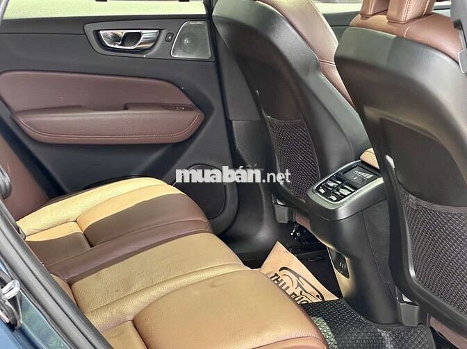 Volvo XC60 2022 lướt full lịch sử hãng,vay NH 70%