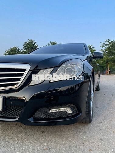 Mercedes Benz E Class 2010 E250 xe còn zin nhiều