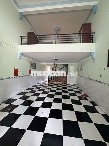 NHÀ NGUYÊN CĂN MẶT TIỀN ĐƯỜNG KDC 586