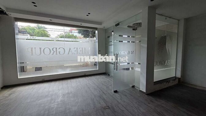 Cho thuê tòa nhà 1 trệt 2 lầu đường D8 khu dân cư D2D