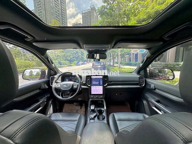 Ford Everest 2022 Titanium Plus 2.0L 4x4 AT lướt