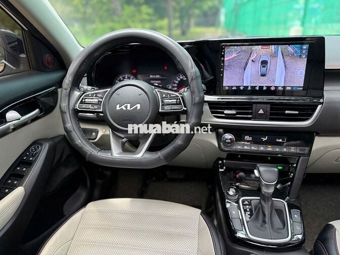 Kia Seltos Premium 1.4 AT 2023 - 33000 km