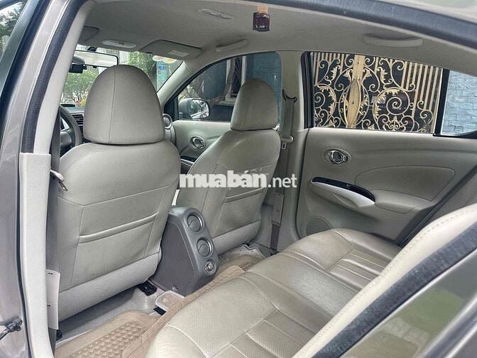 Nissan Sunny 2017 XV - 52000 km giá bình dân
