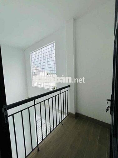 CHO THUÊ NHÀ 3 LẦU MỚI ĐẸP TRỤC CHÍNH KHU DÂN CƯ HƯNG PHÚ