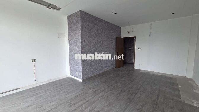 Cho thuê tòa nhà 1 trệt 2 lầu đường D8 khu dân cư D2D