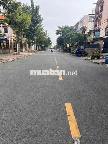 Bán lô đất đường 48C KDC TÊN LỬA-DT 5m x 20m sổ hồng giá 8,2 tỷ TL