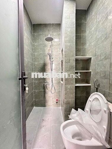 Nhà 1 trệt 1 lầu hẻm 192 Nguyễn Thông Thổ cư Hoàn Công Lộ oto