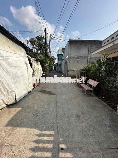 Bán Đất Thị Trấn Hóc Môn 190m2 thổ cư, giá 4,5 tỷ, Lh ***