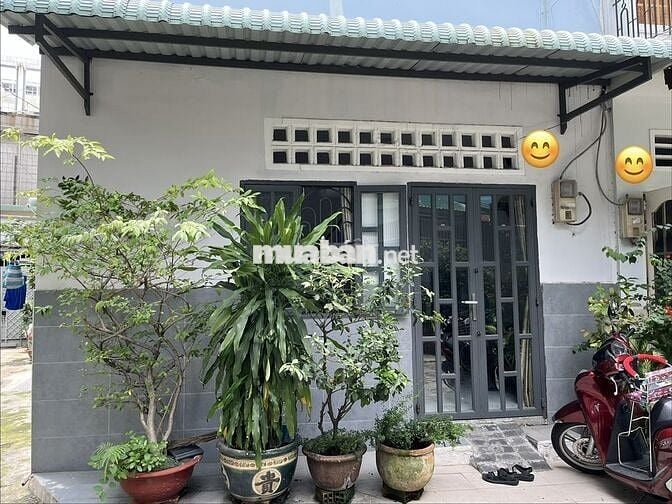 Cho thuê nhà góc 2 mặt hẻm 6m - Nguyễn Kiệm, gần Coopmart, CV Gia Định