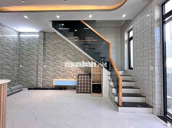 Nhà 1 trệt 1 lầu hẻm 192 Nguyễn Thông Thổ cư Hoàn Công Lộ oto
