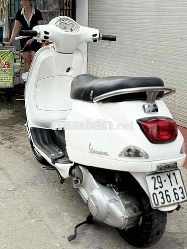 piaggio vespa 125cc ie 3v xe còn đẹp như mới