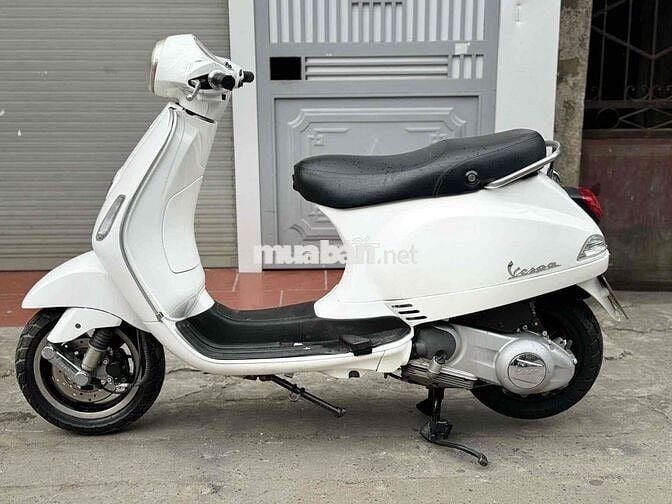 piaggio vespa 125cc ie 3v xe còn đẹp như mới