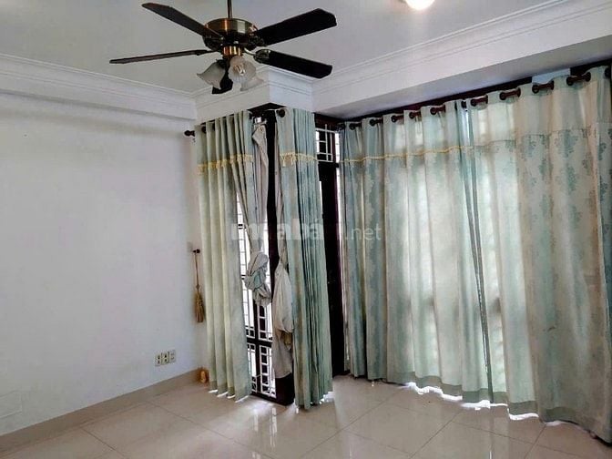 19T GIẢM VỀ 17T. MTNB khu Phan Xích Long ngang 4,5m. Hầm 4 tầng
