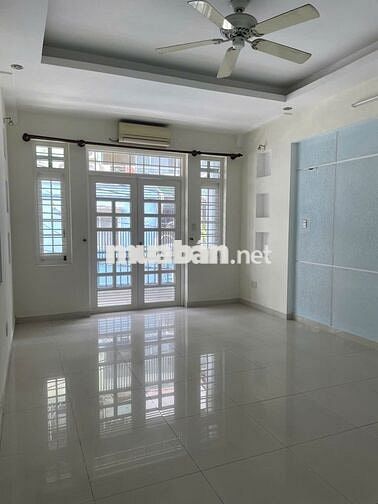 Cho thuê nhà nguyên căn, HXH 200/14 Nguyễn Trọng Tuyển, Phú Nhuận