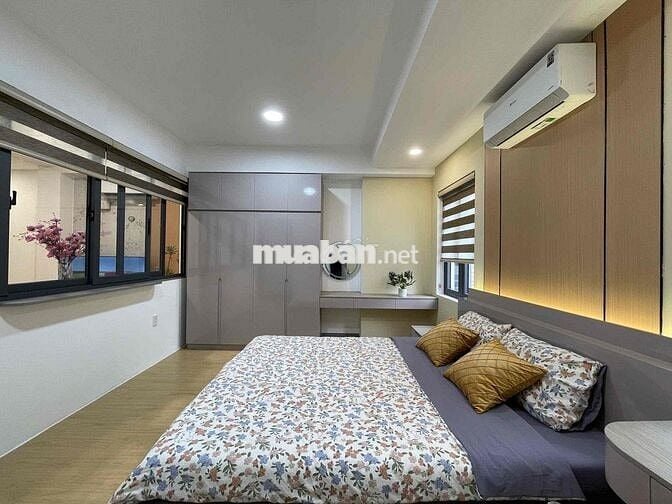 Phòng cao cấp full nội thất, tách bếp 50m2 ngay tại Nguyễn Văn Đậu