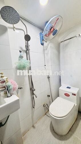 HỒNG LẠC–LẠC LONG QUÂN-GẦN CHỢ VẢI TÂN BÌNH-20M2-2 TẦNG MỚI. CHỈ 2TY45