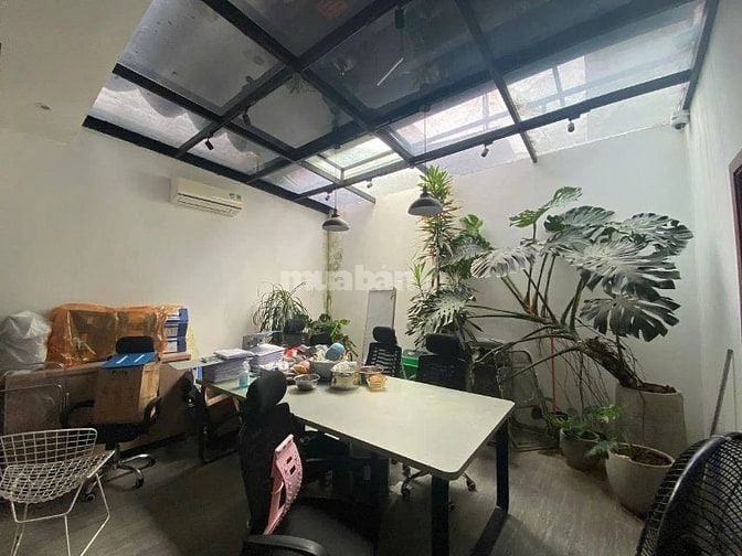 106m2 *4T gần Hồ Xã Đàn, mặt ngõ trước nhà rộng Ô tô tránh,ở/văn phòng