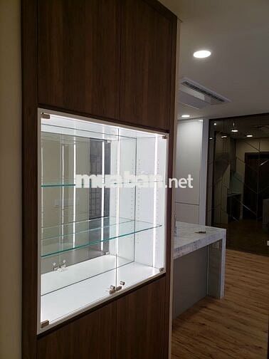 Cho thuê căn 2PN Full nội thất tại Kingdom Q10