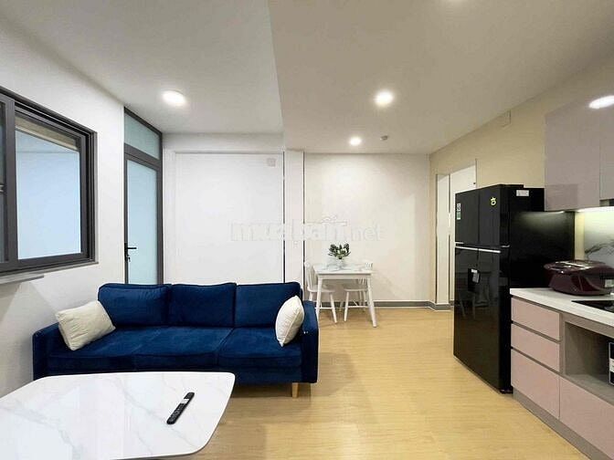 Phòng cao cấp full nội thất, tách bếp 50m2 ngay tại Nguyễn Văn Đậu
