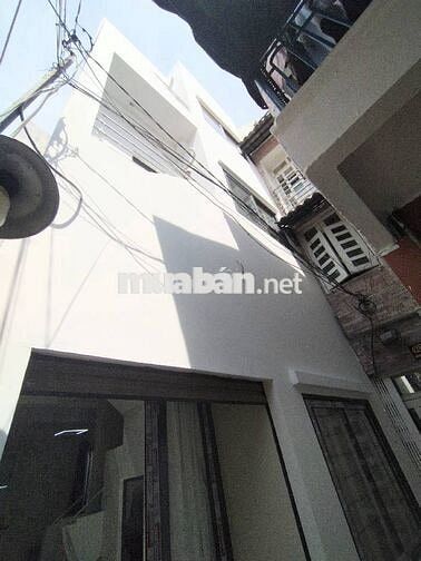 Nhà mới 4 tầng 2 mặt tiền hẻm trước sau cực thoáng